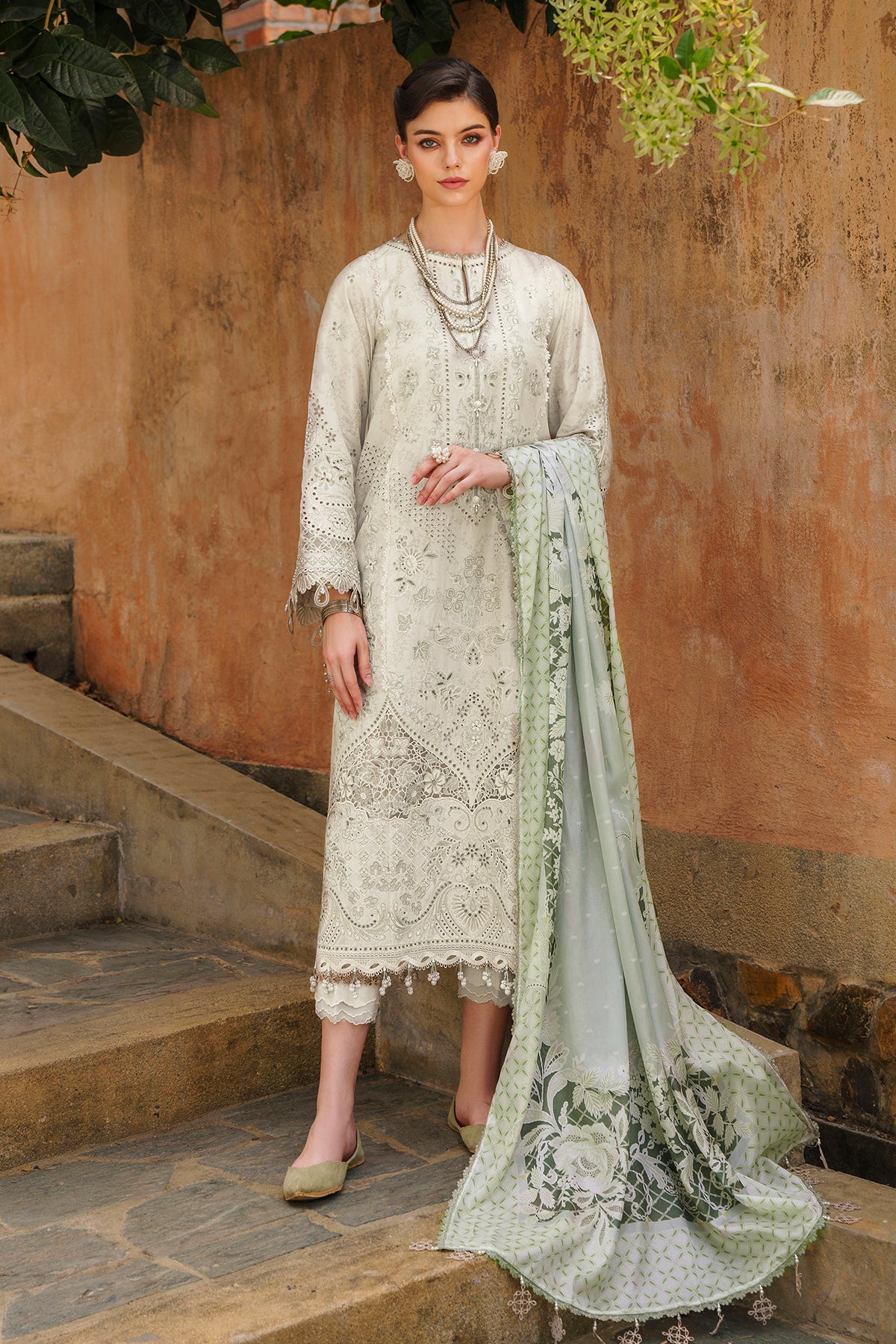 EMBROIDERED PRINTED LAWN  SL12-D01