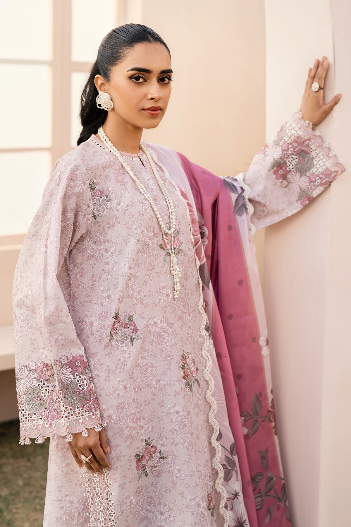 EMBROIDERED PRINTED LAWN UF-604