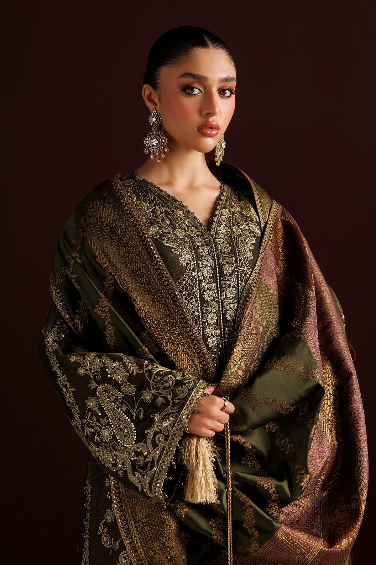 EMBROIDERED VELVET SF-4553