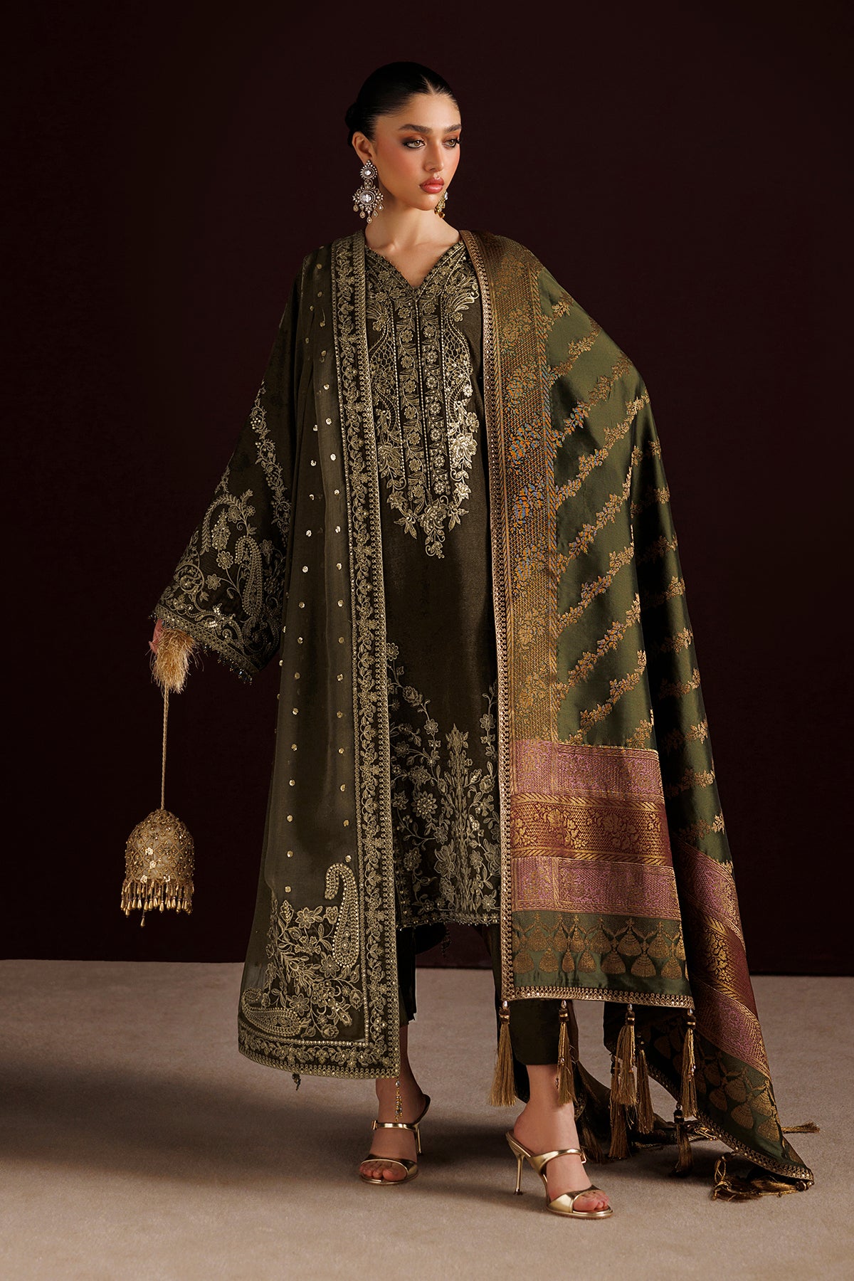 EMBROIDERED VELVET SF-4553