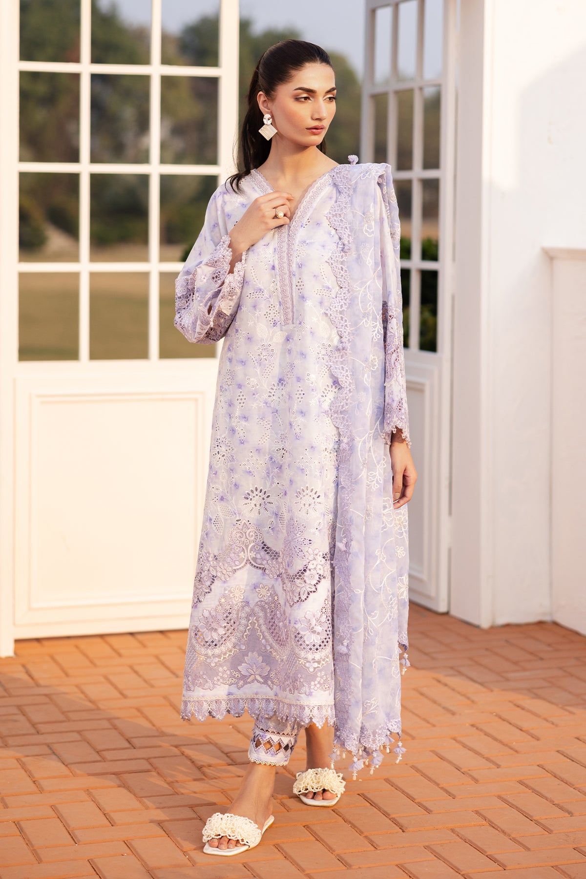EMBROIDERED LAWN SF-4149