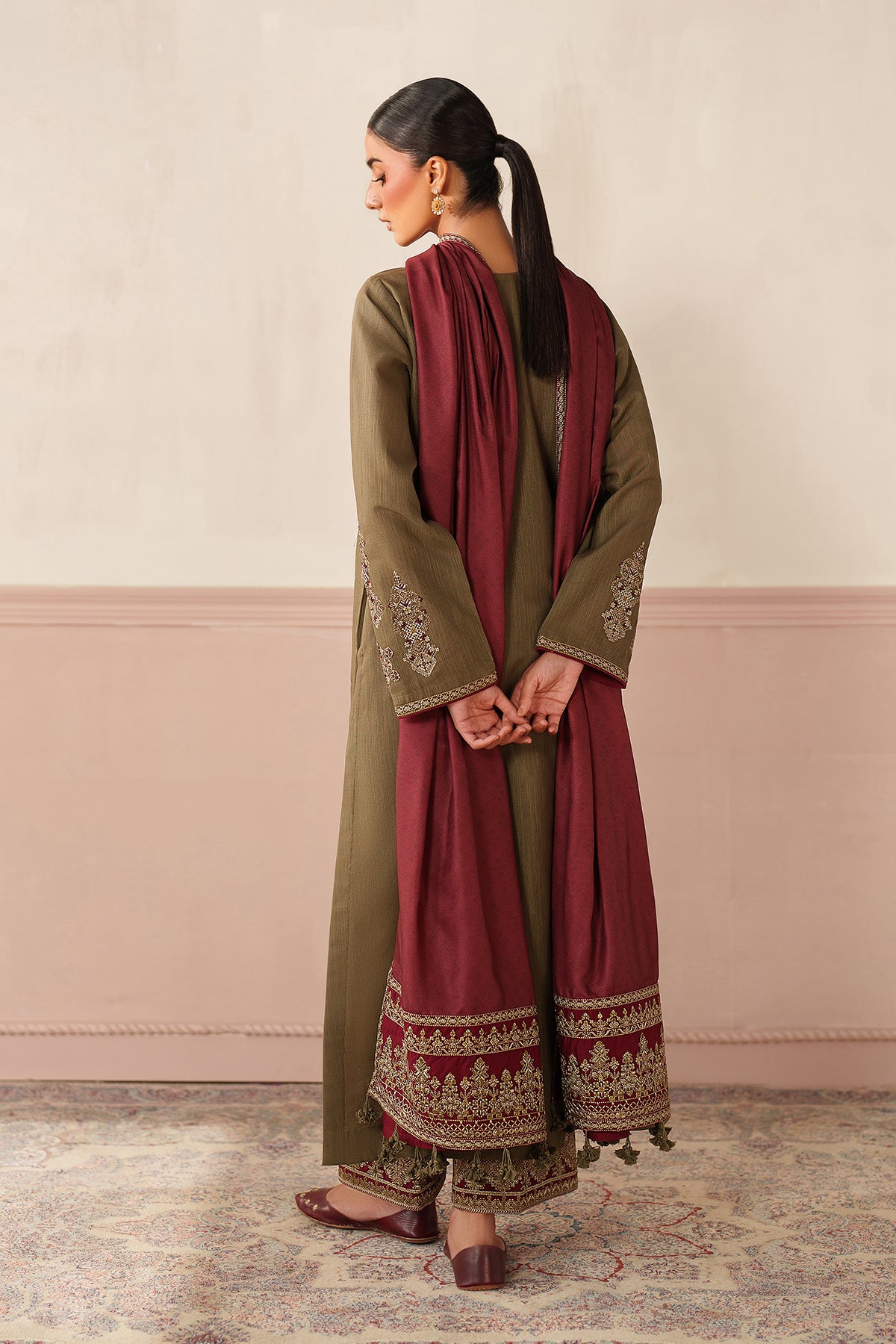 EMBROIDERED KHADDAR SF-4354