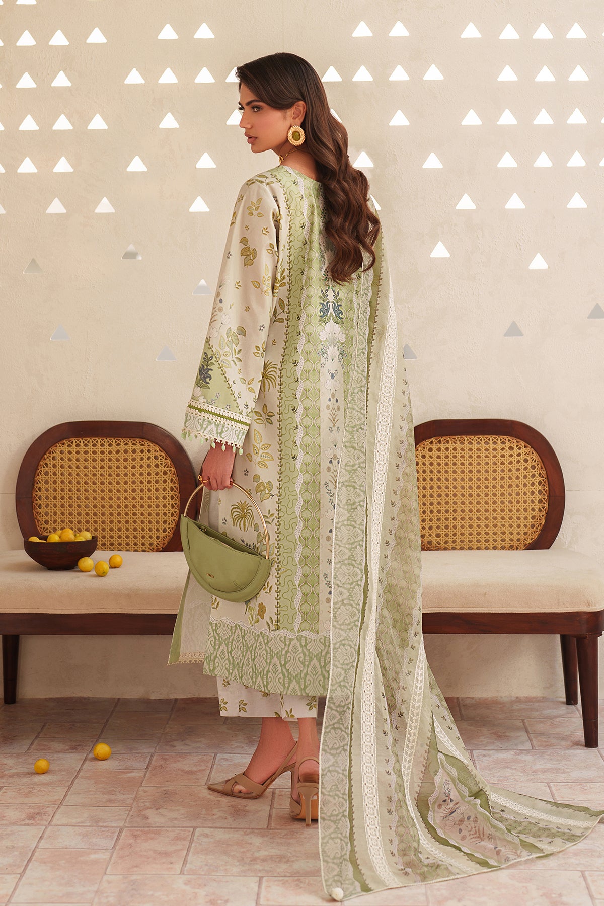 EMBROIDERED LAWN SF-4406