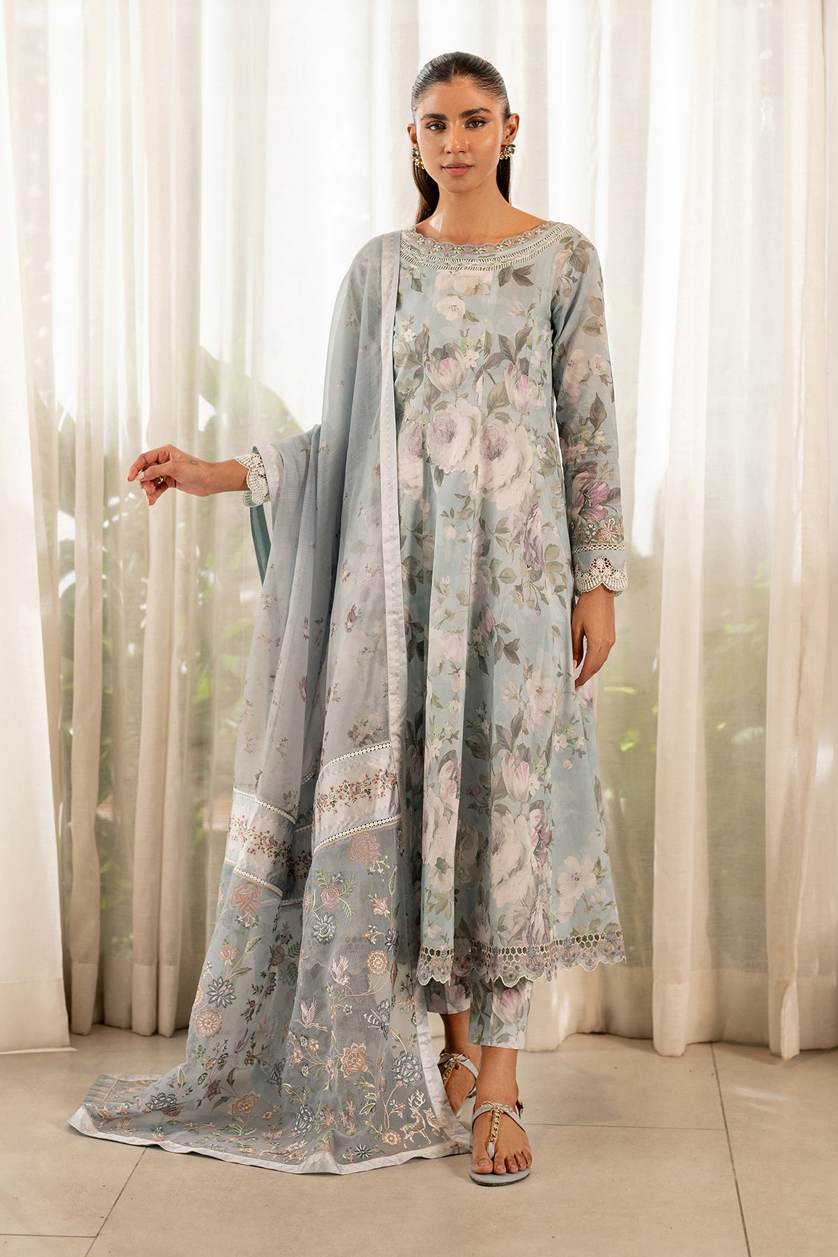 EMBROIDERED PRINTED LAWN UF-4103