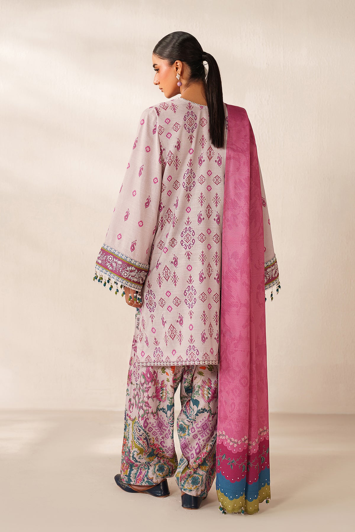 EMBROIDERED KHADDAR UF-4357