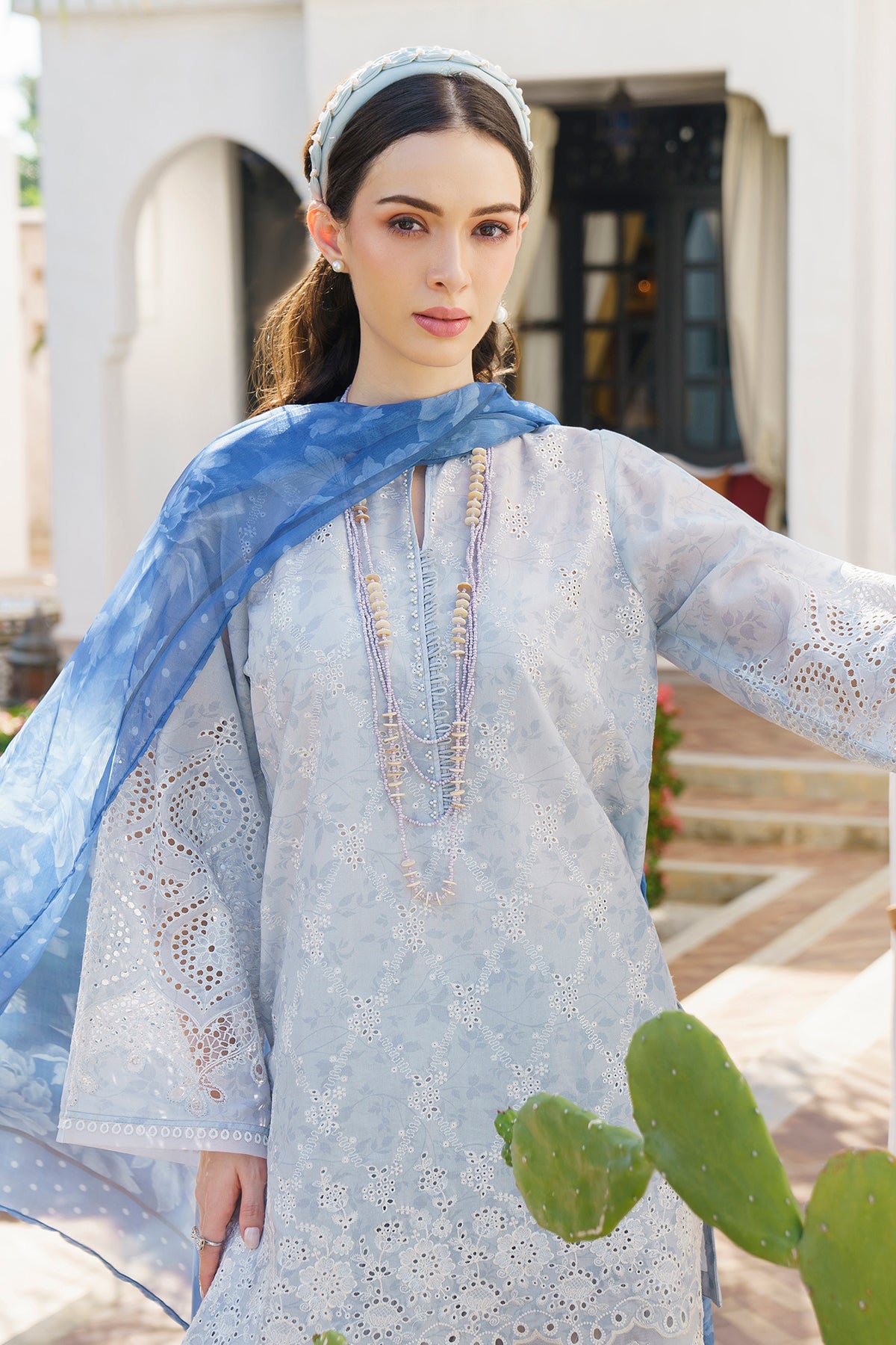 EMBROIDERED PRINTED LAWN UF-582