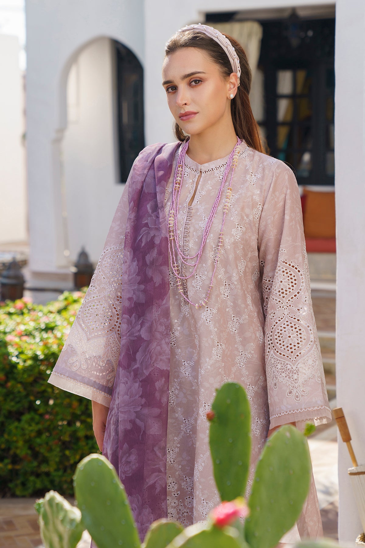 EMBROIDERED PRINTED LAWN UF-583