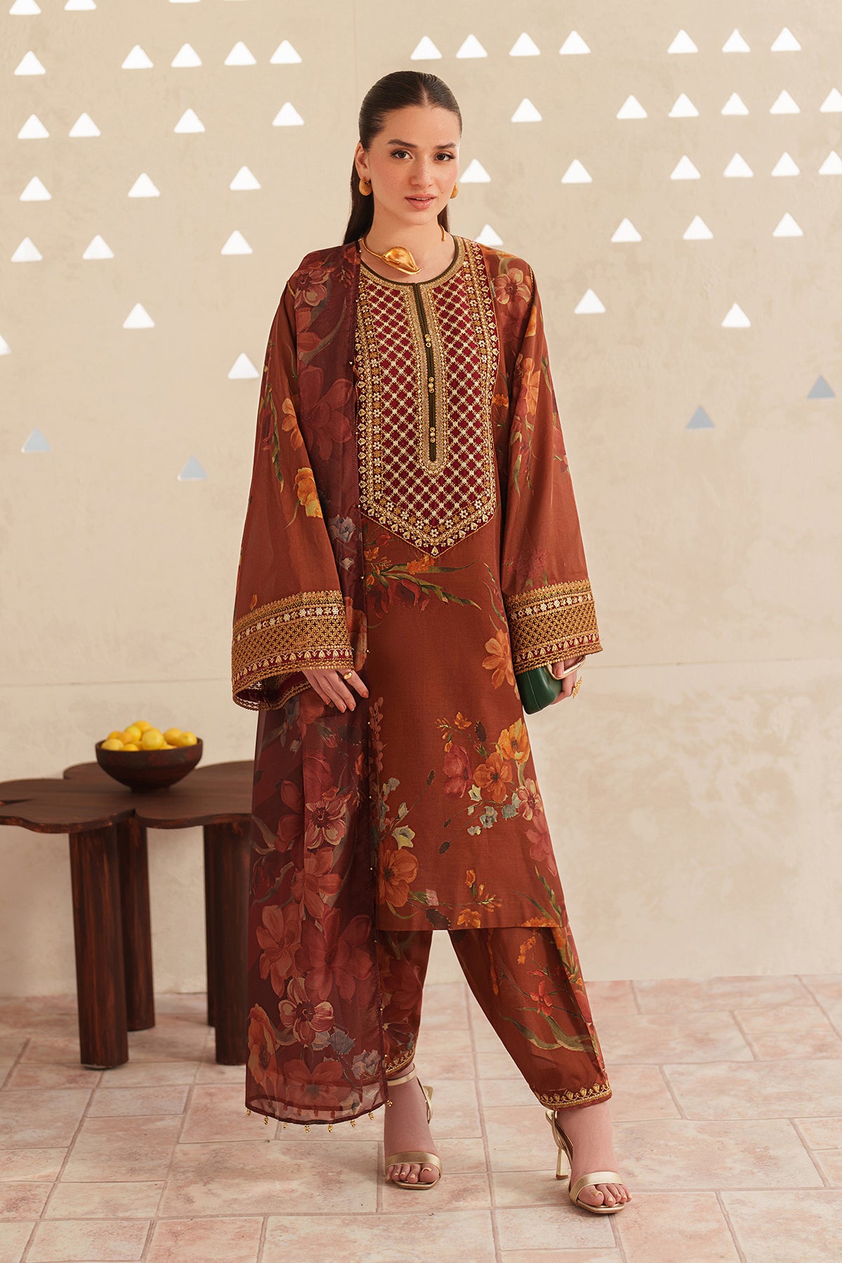 EMBROIDERED LAWN SF-4409