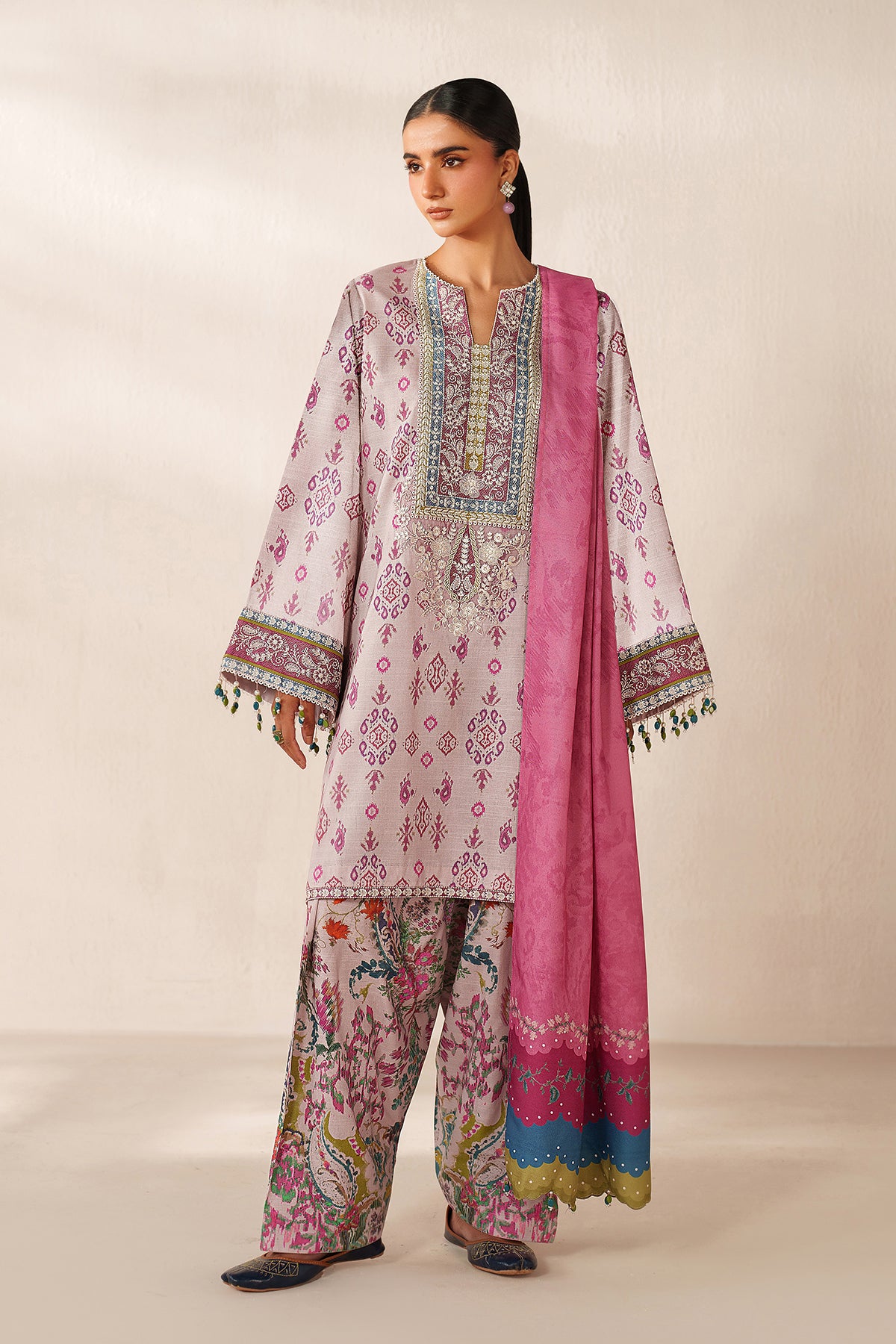 EMBROIDERED KHADDAR SF-4357