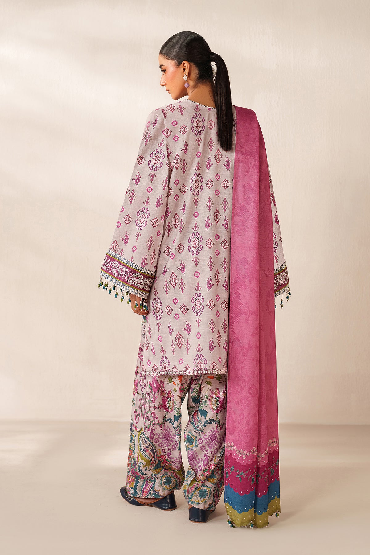 EMBROIDERED KHADDAR UF-4357