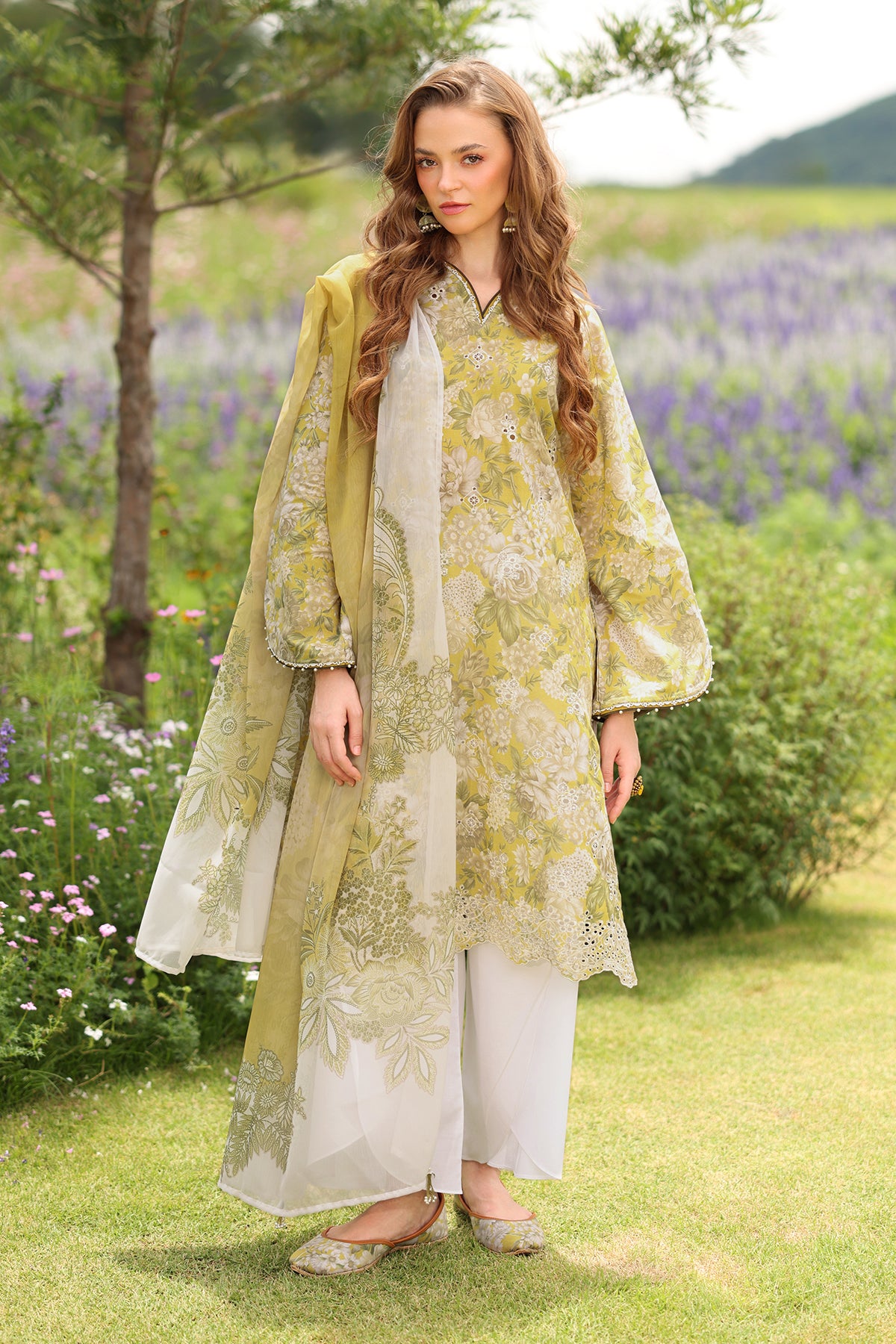 EMBROIDERED PRINTED LAWN UF-4229