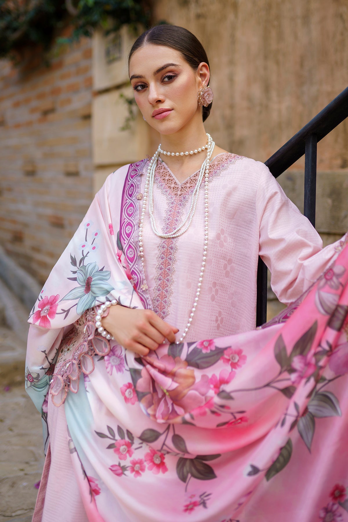 EMBROIDERED JACQUARD LAWN UF-588