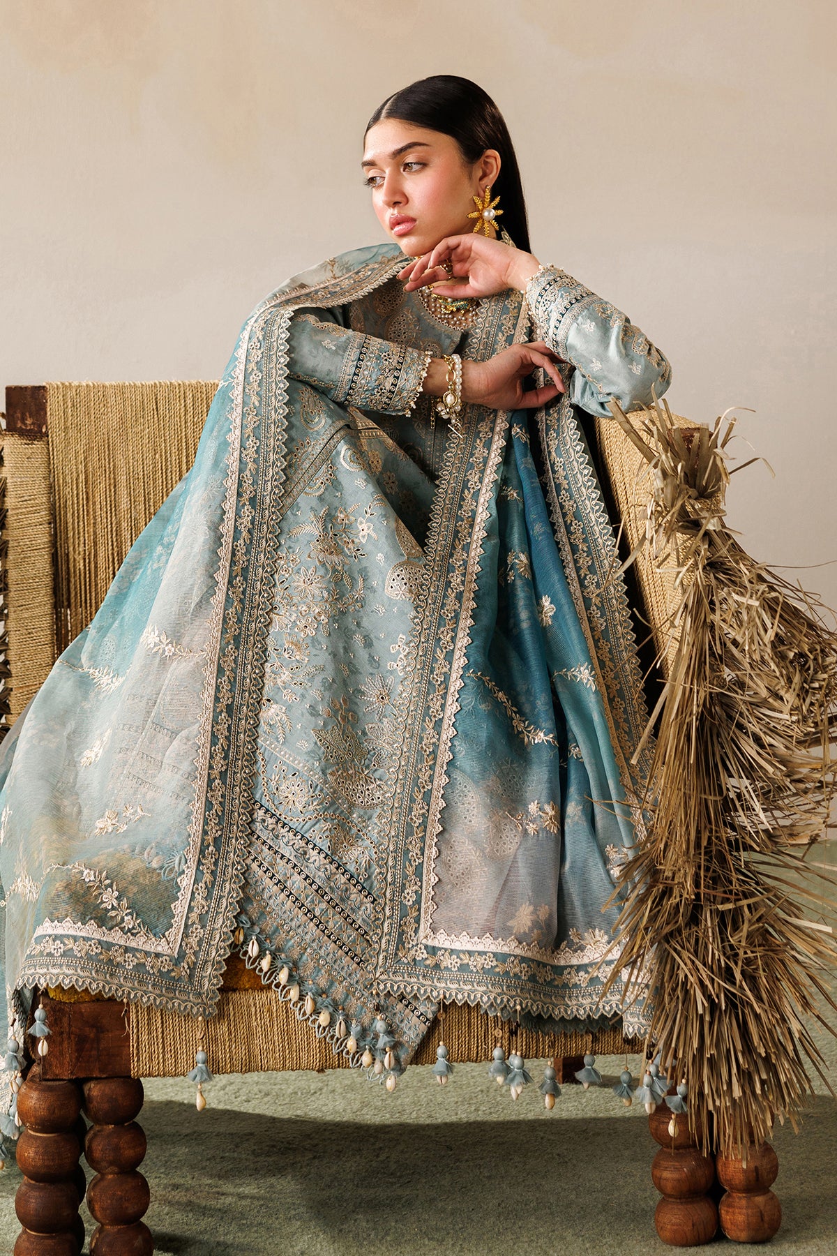 EMBROIDERED LAWN EL26-D01 STITCHED