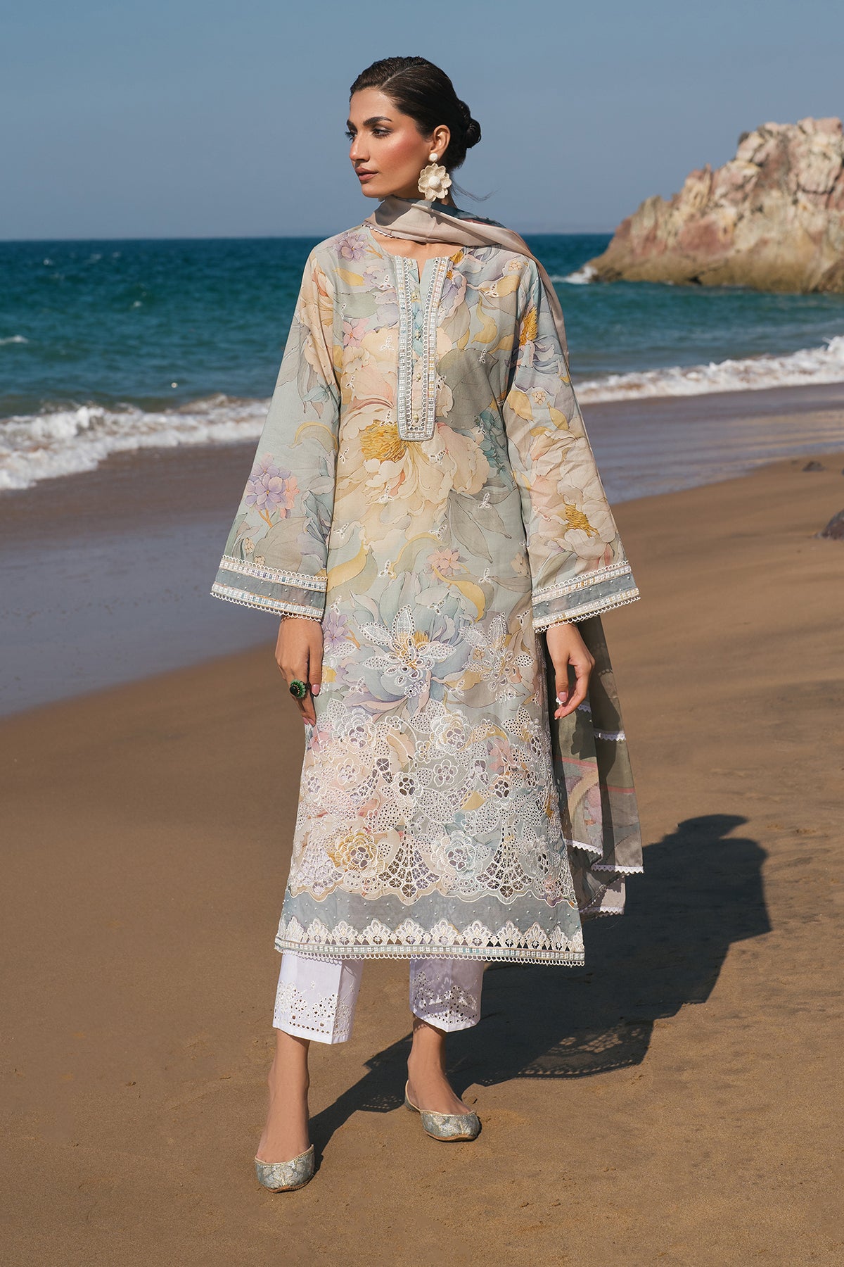 EMBROIDERED PRINTED LAWN SF-4121