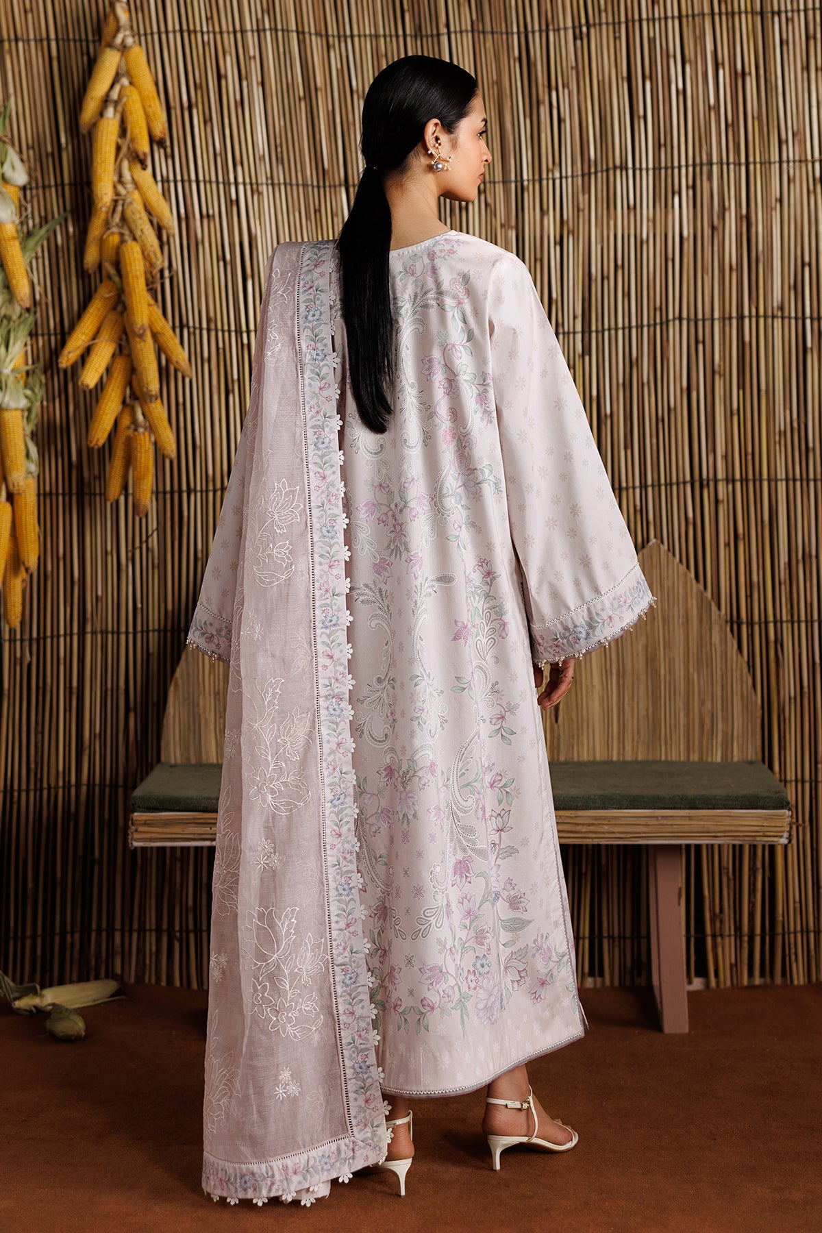 EMBROIDERED LAWN UF-4529