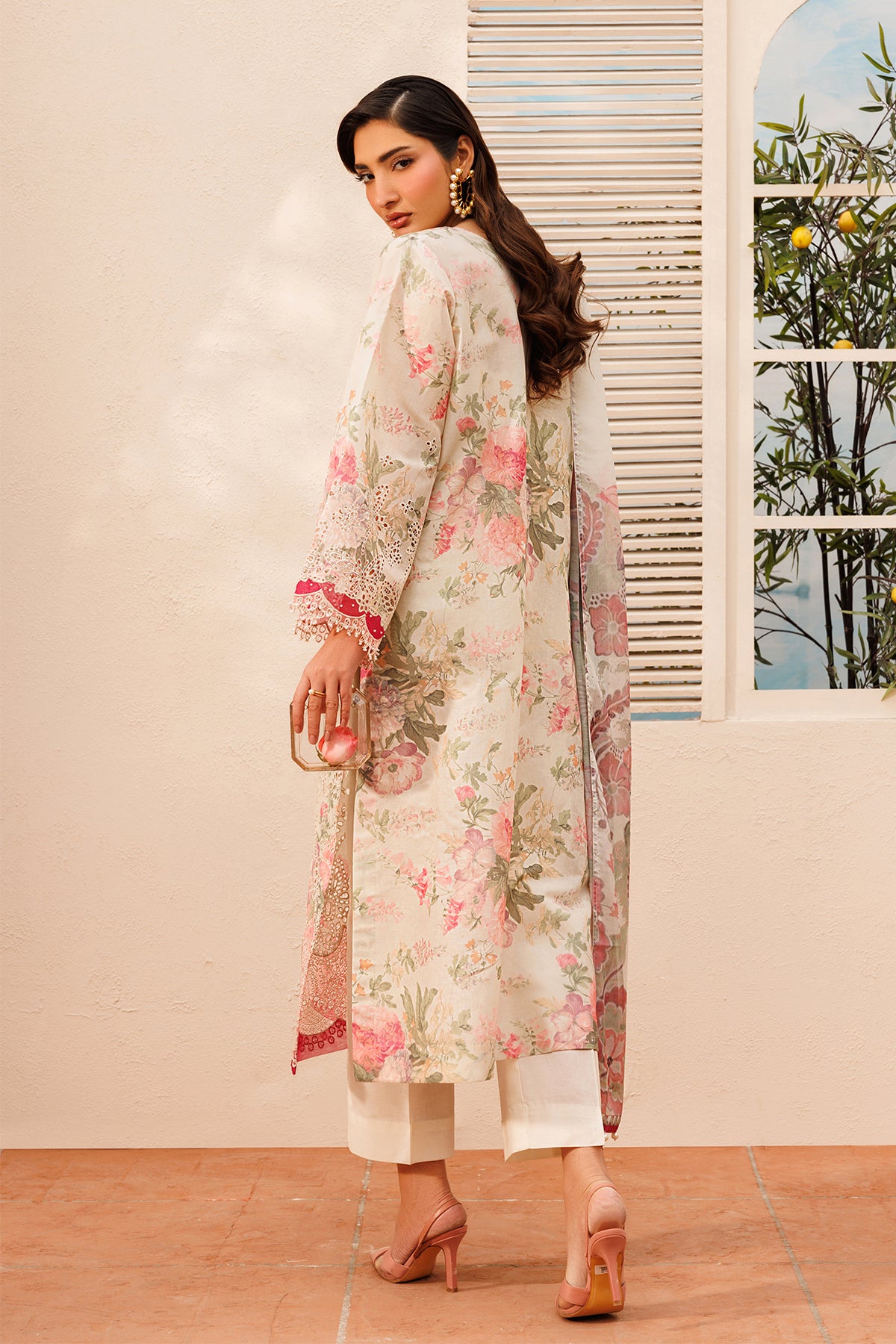 EMBROIDERED LAWN SF-4397