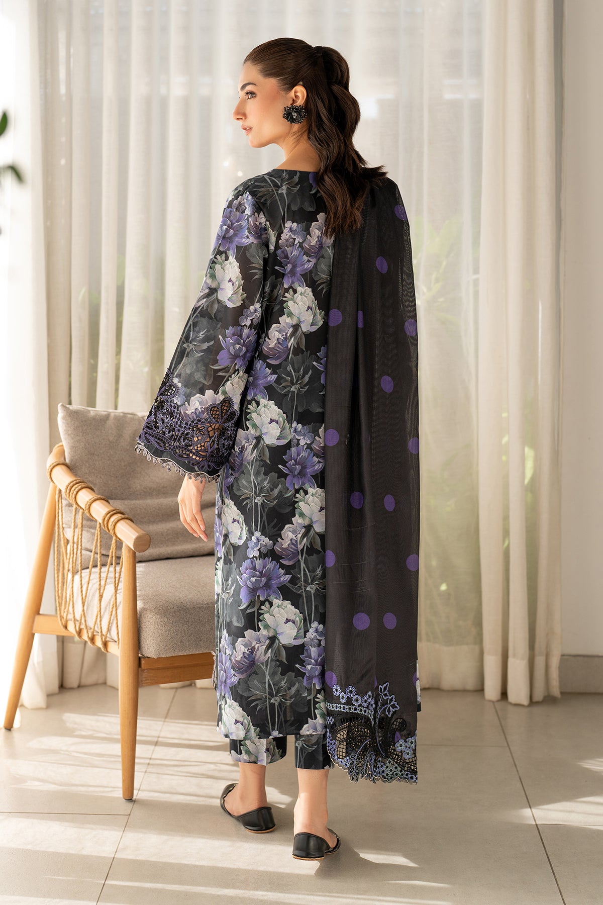 EMBROIDERED PRINTED LAWN SF-4093