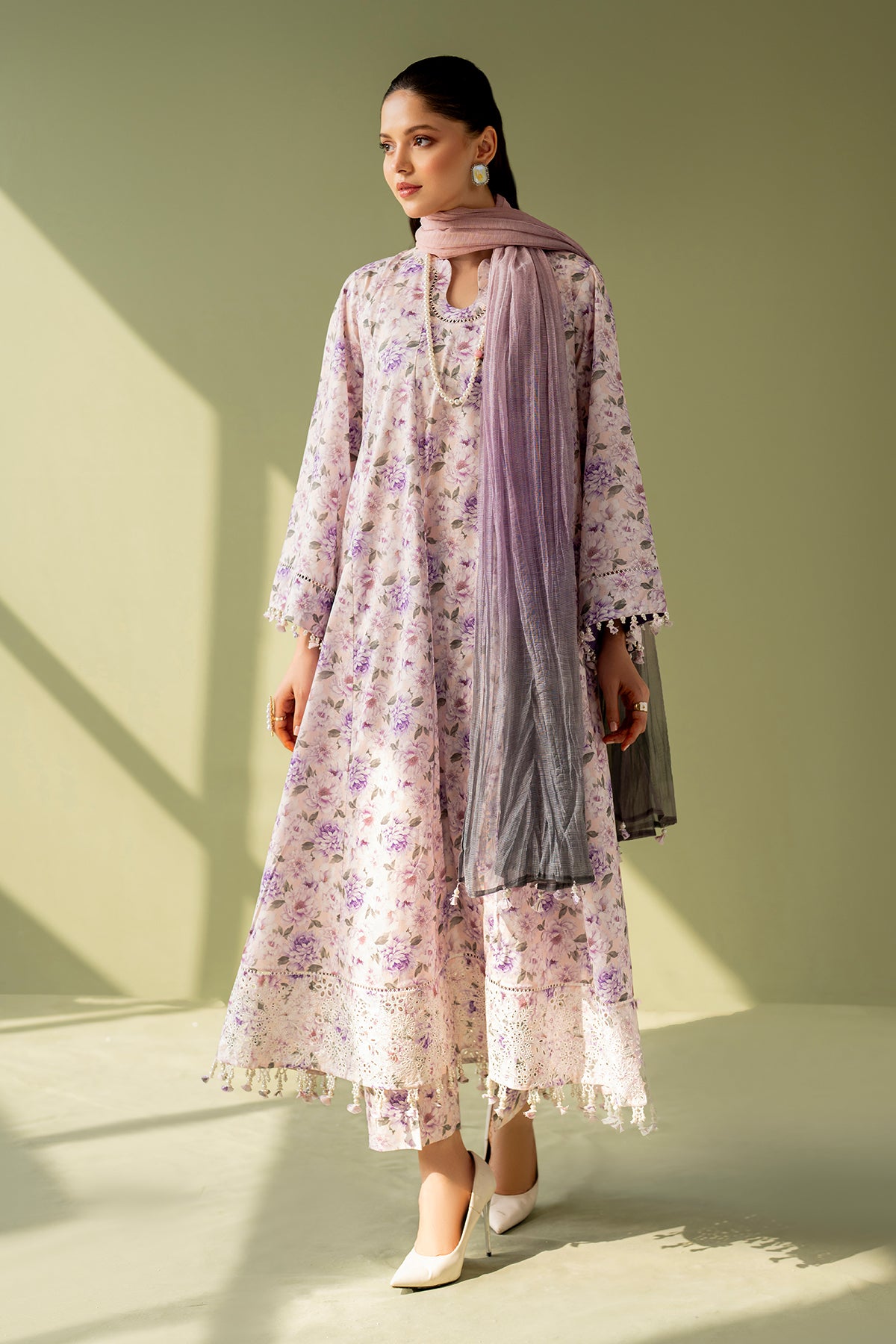 EMBROIDERED PRINTED LAWN UF-4168