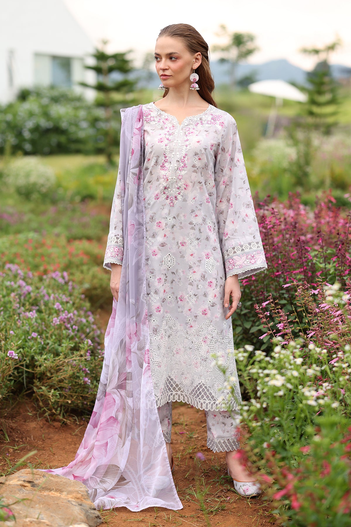 EMBROIDERED PRINTED LAWN UF-4238