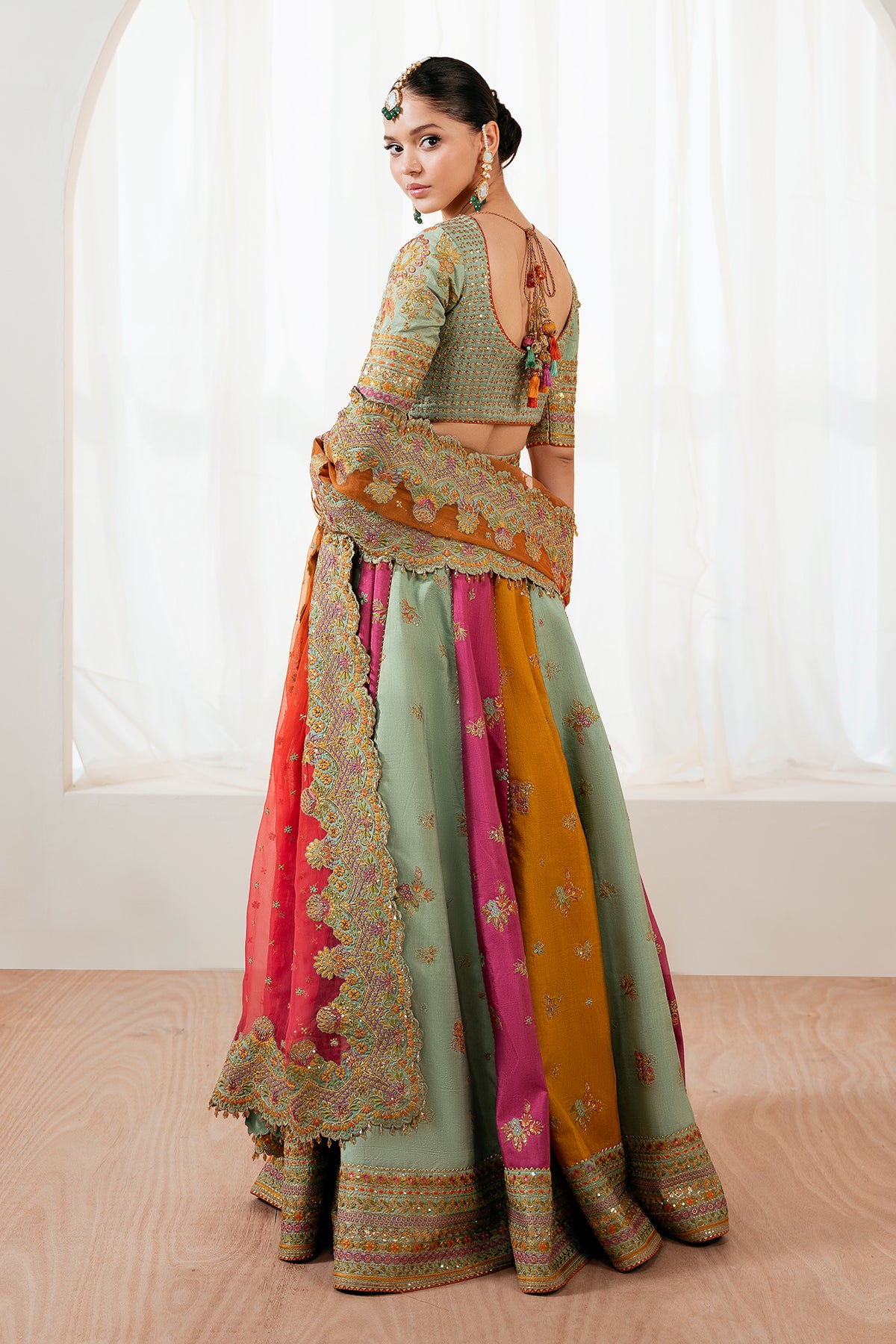 EMBROIDERED SILK SF-4036