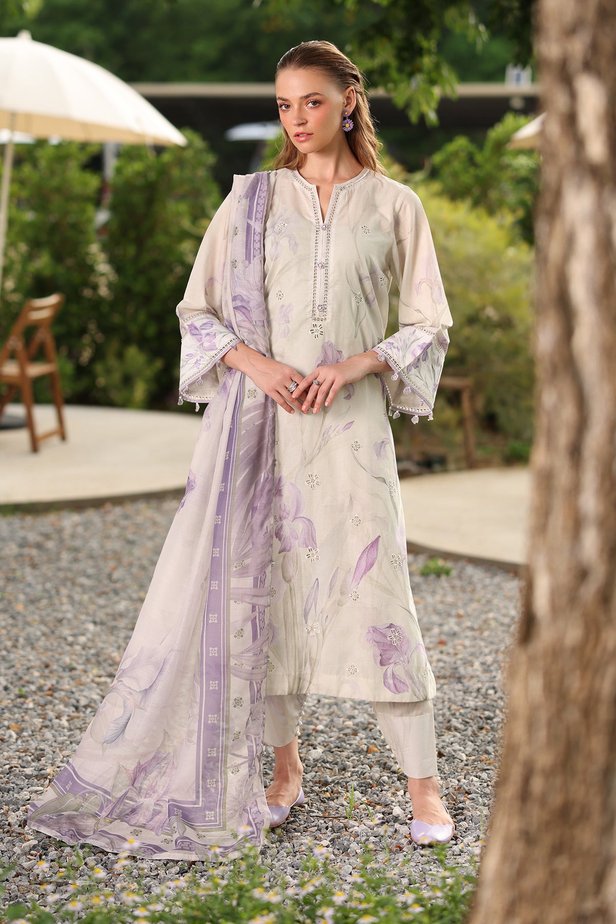 EMBROIDERED PRINTED LAWN UF-4240