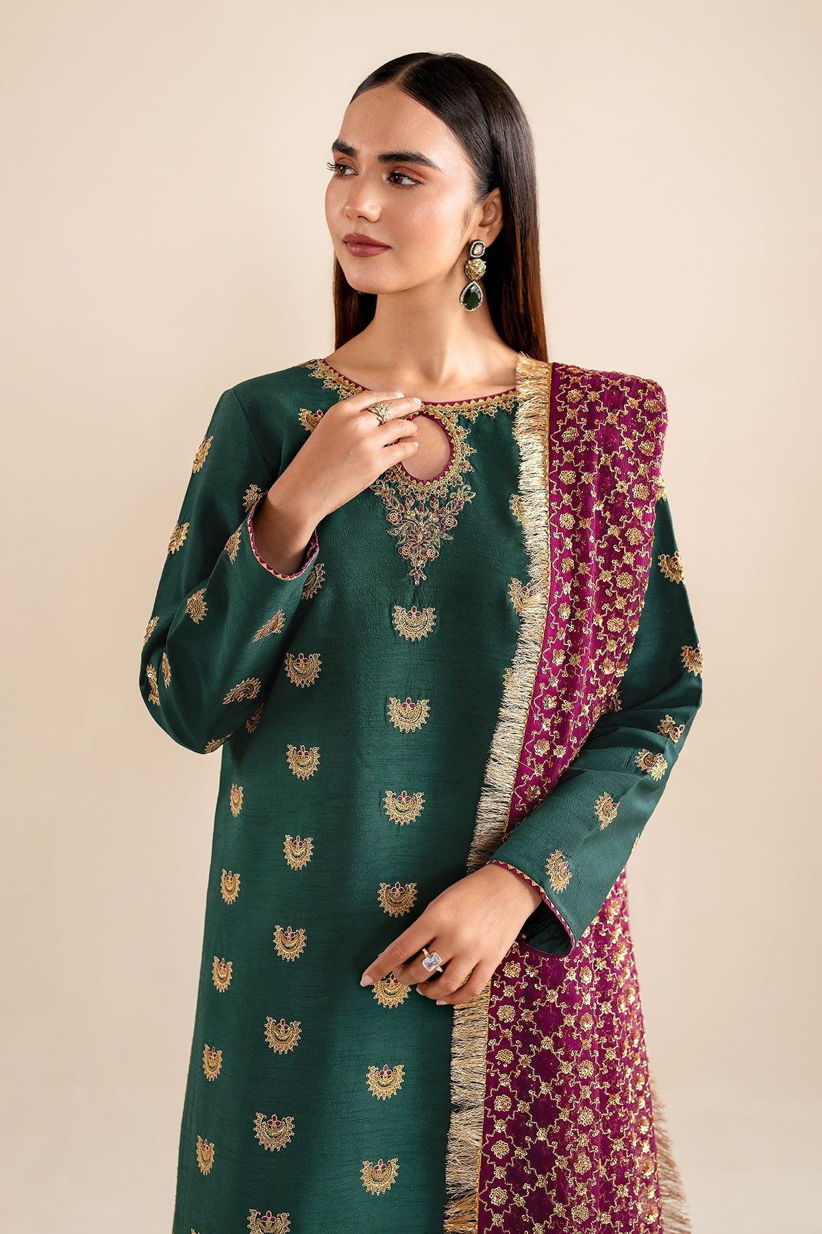 EMBROIDERED SILK SF-614