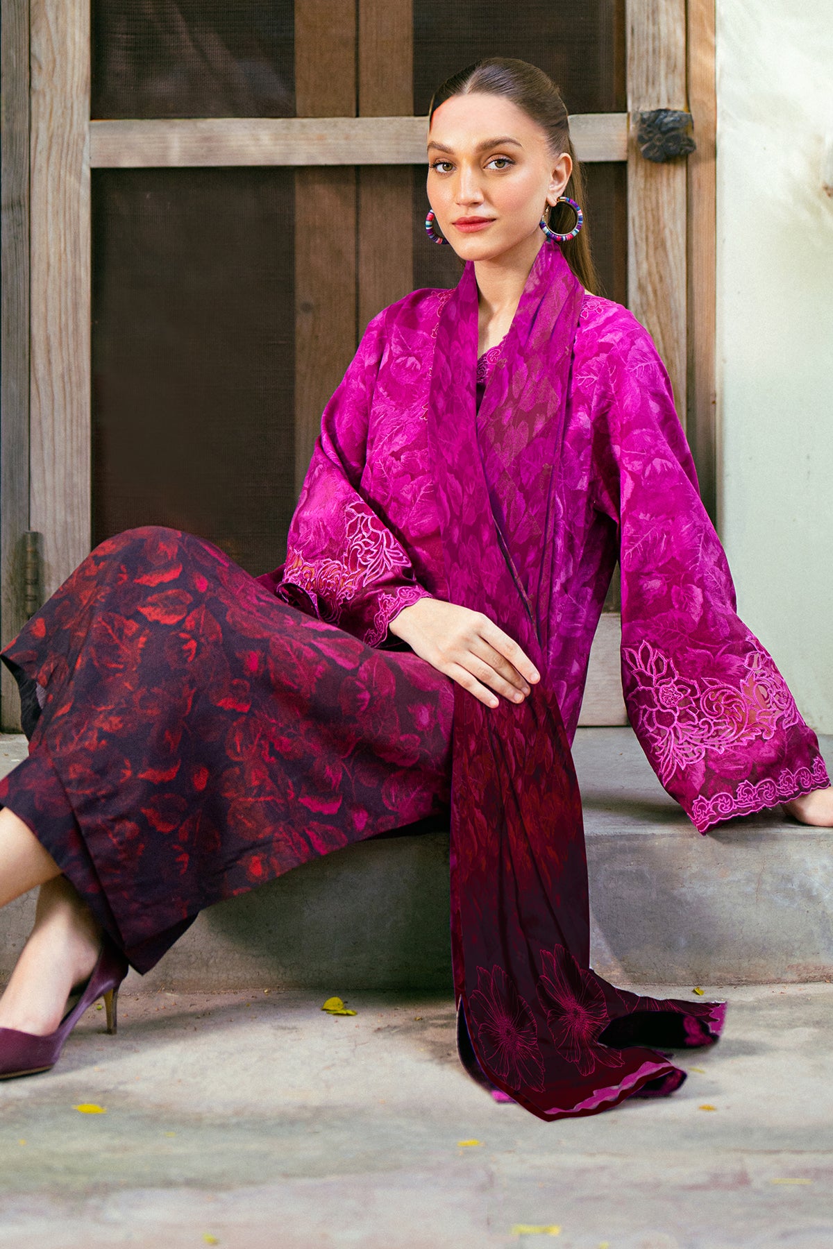 EMBROIDERED VISCOSE SF-770