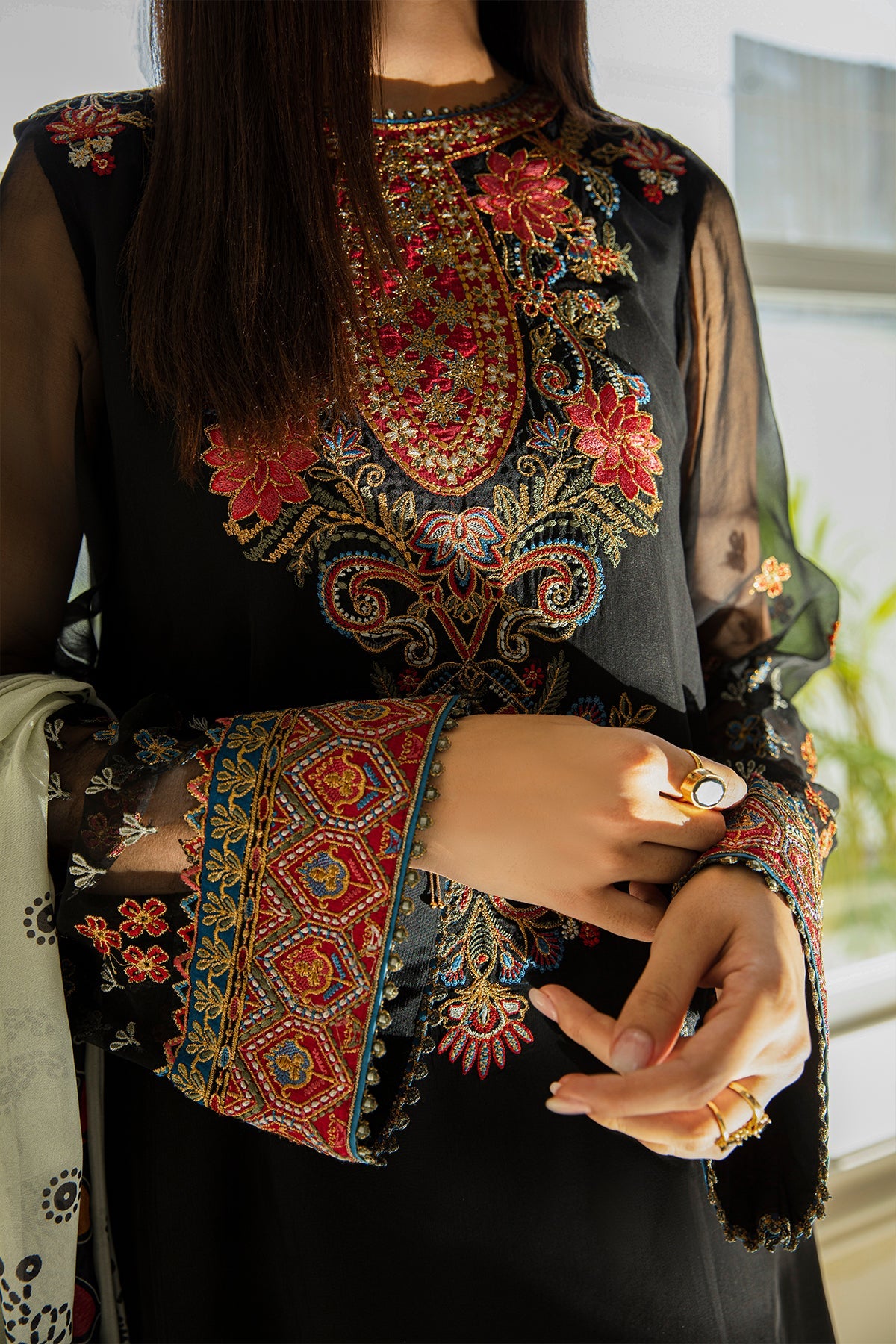 EMBROIDERED CHIFFON SF-388