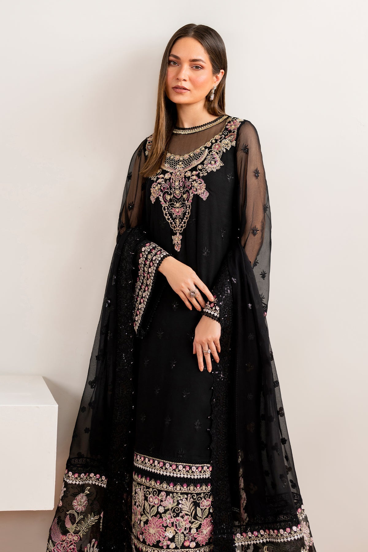 EMBROIDERED CHIFFON SF-679