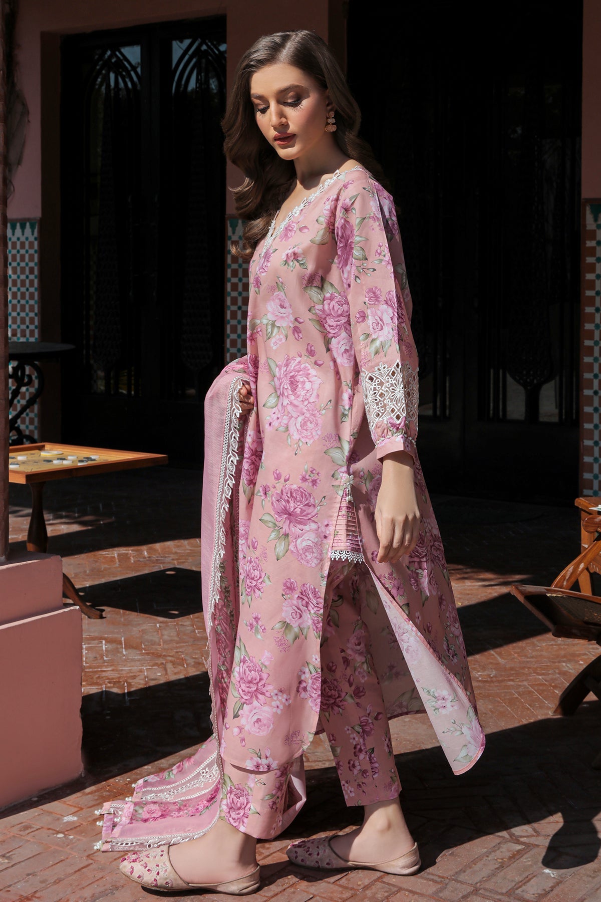 EMBROIDERED LAWN SF-315