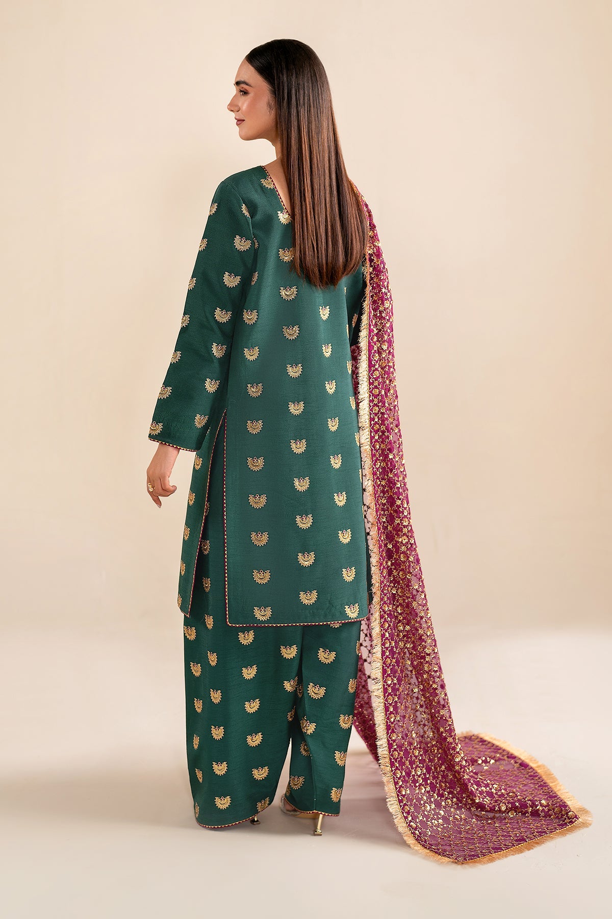 EMBROIDERED SILK SF-614