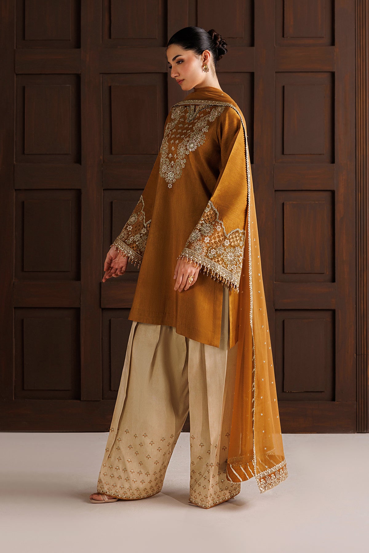EMBROIDERED RAW SILK PR-1370