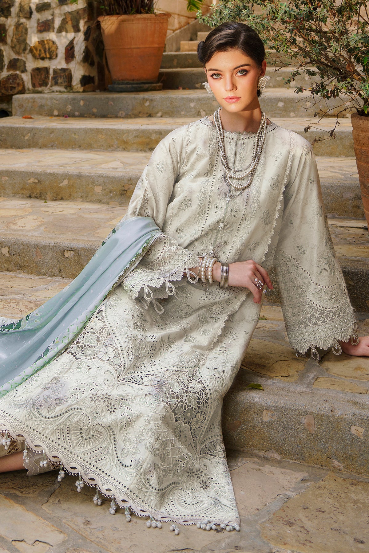 EMBROIDERED PRINTED LAWN  SL12-D01