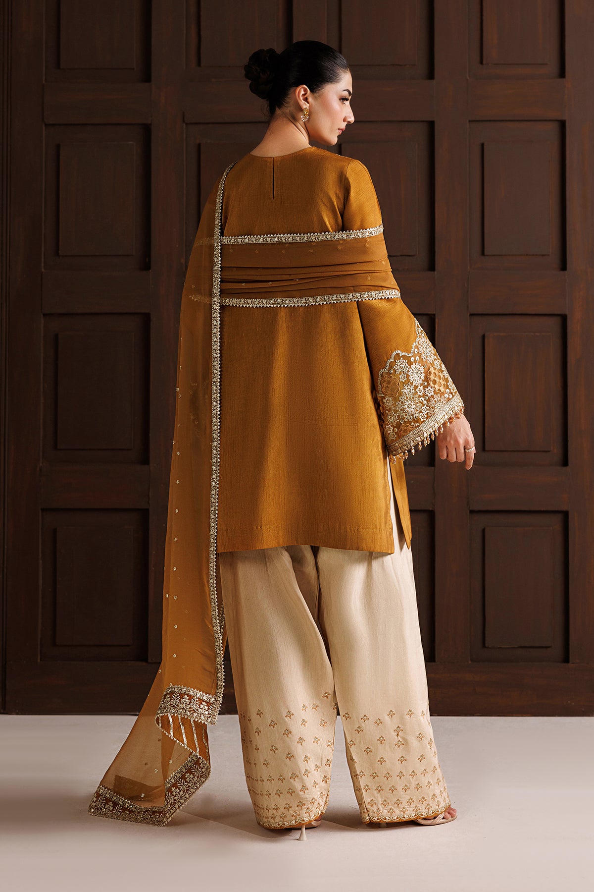 EMBROIDERED RAW SILK PR-1370