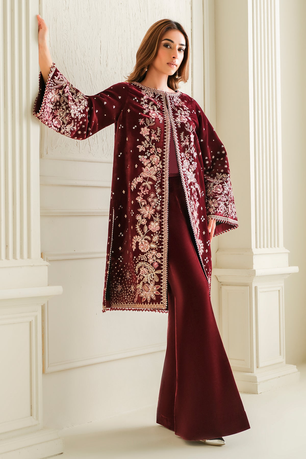 EMBROIDERED VELVET SF-743