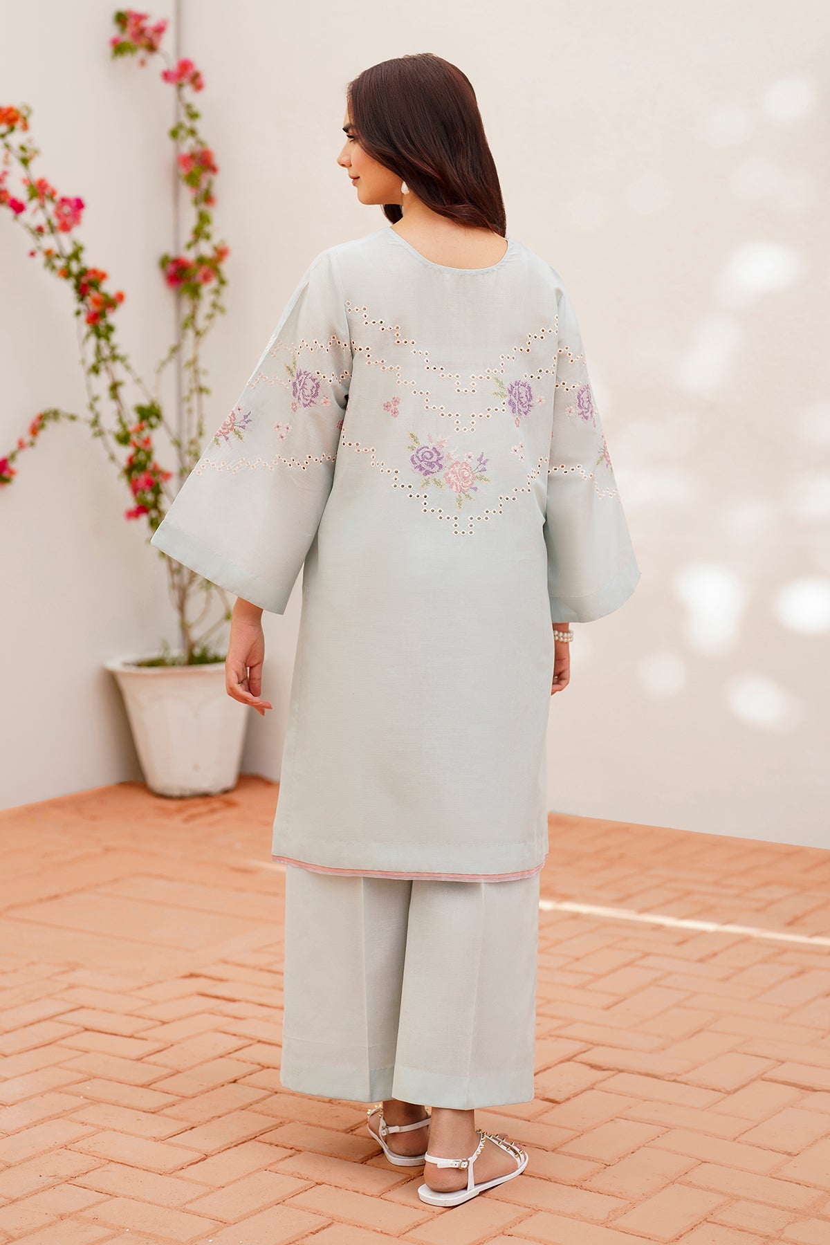 EMBROIDERED LAWN PR-927