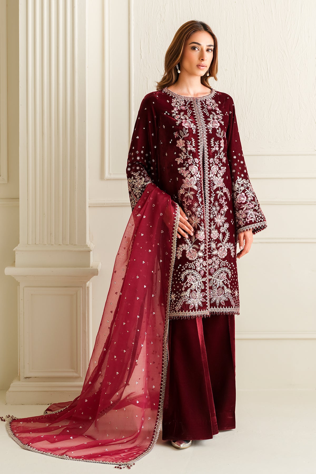 EMBROIDERED VELVET SF-743