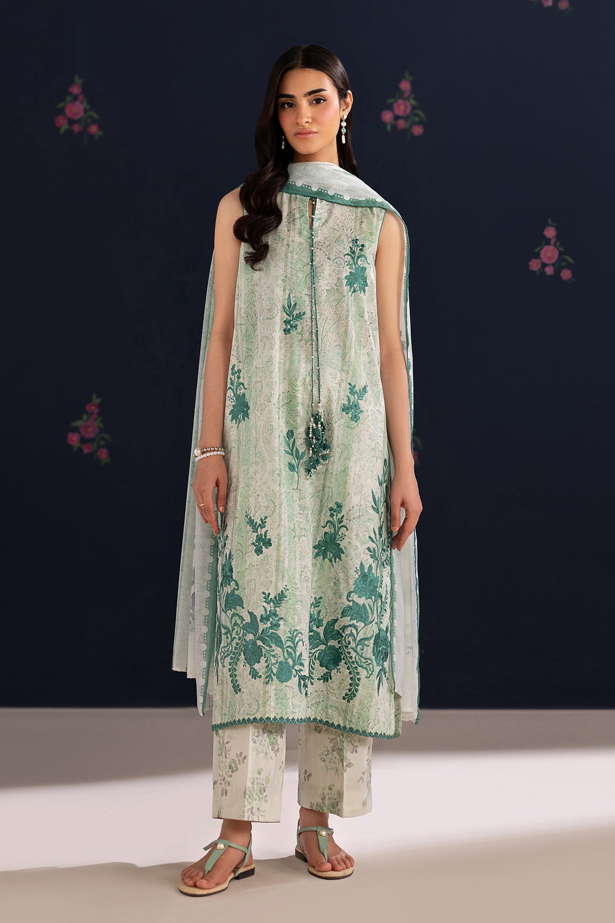 EMBROIDERED LAWN UF-4456
