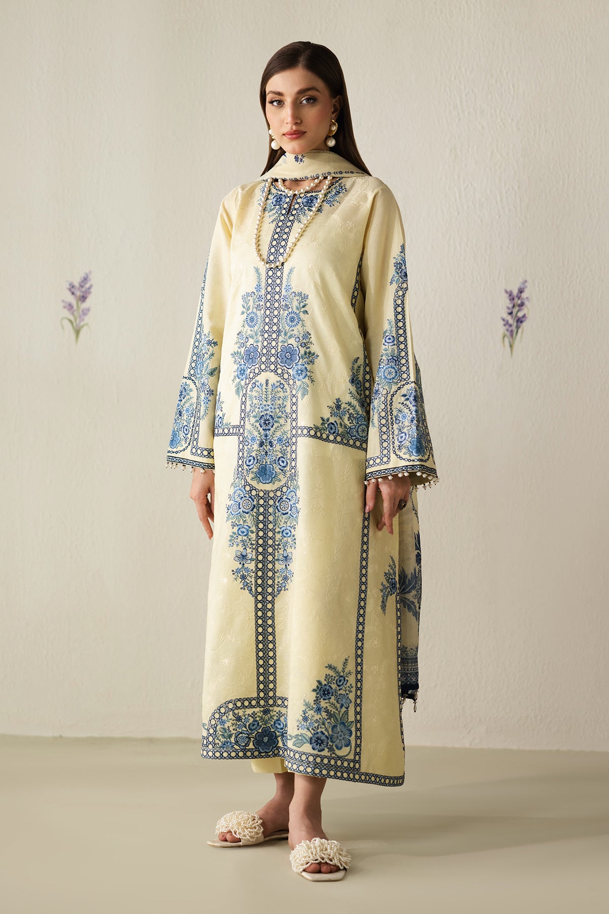 EMBROIDERED LAWN UF-4432