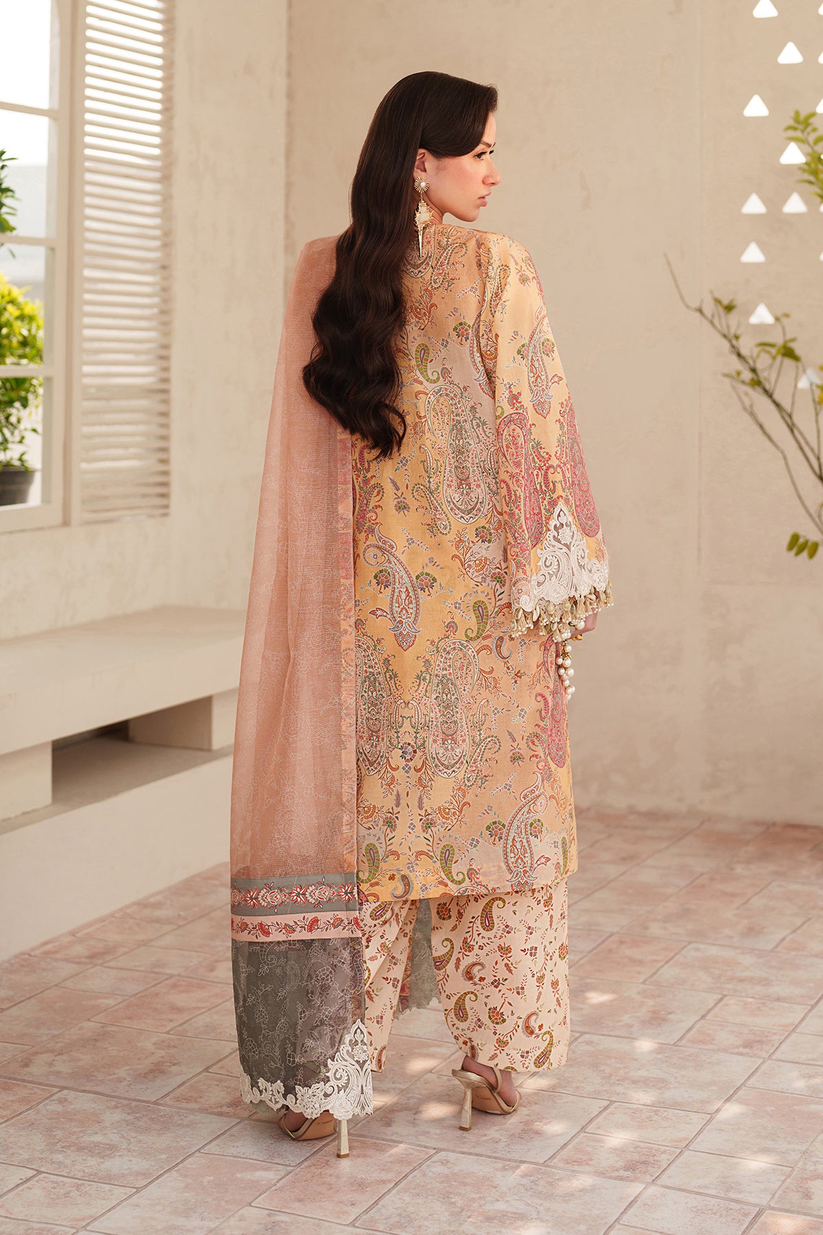 EMBROIDERED LAWN SF-4403
