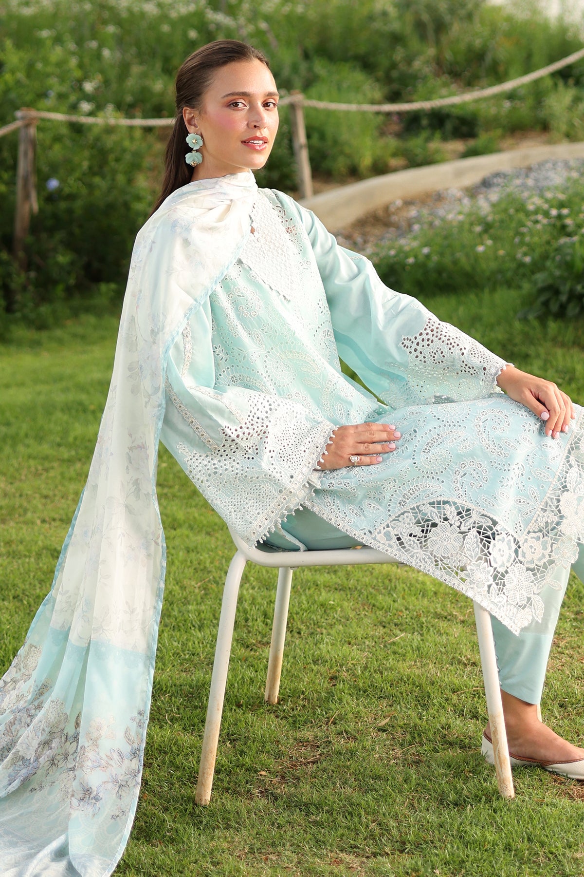 EMBROIDERED LAWN UF-4242