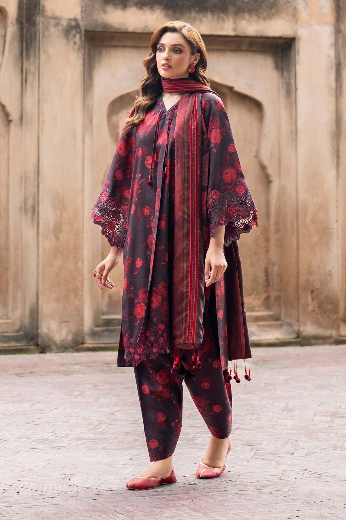 EMBROIDERED VISCOSE SF-740