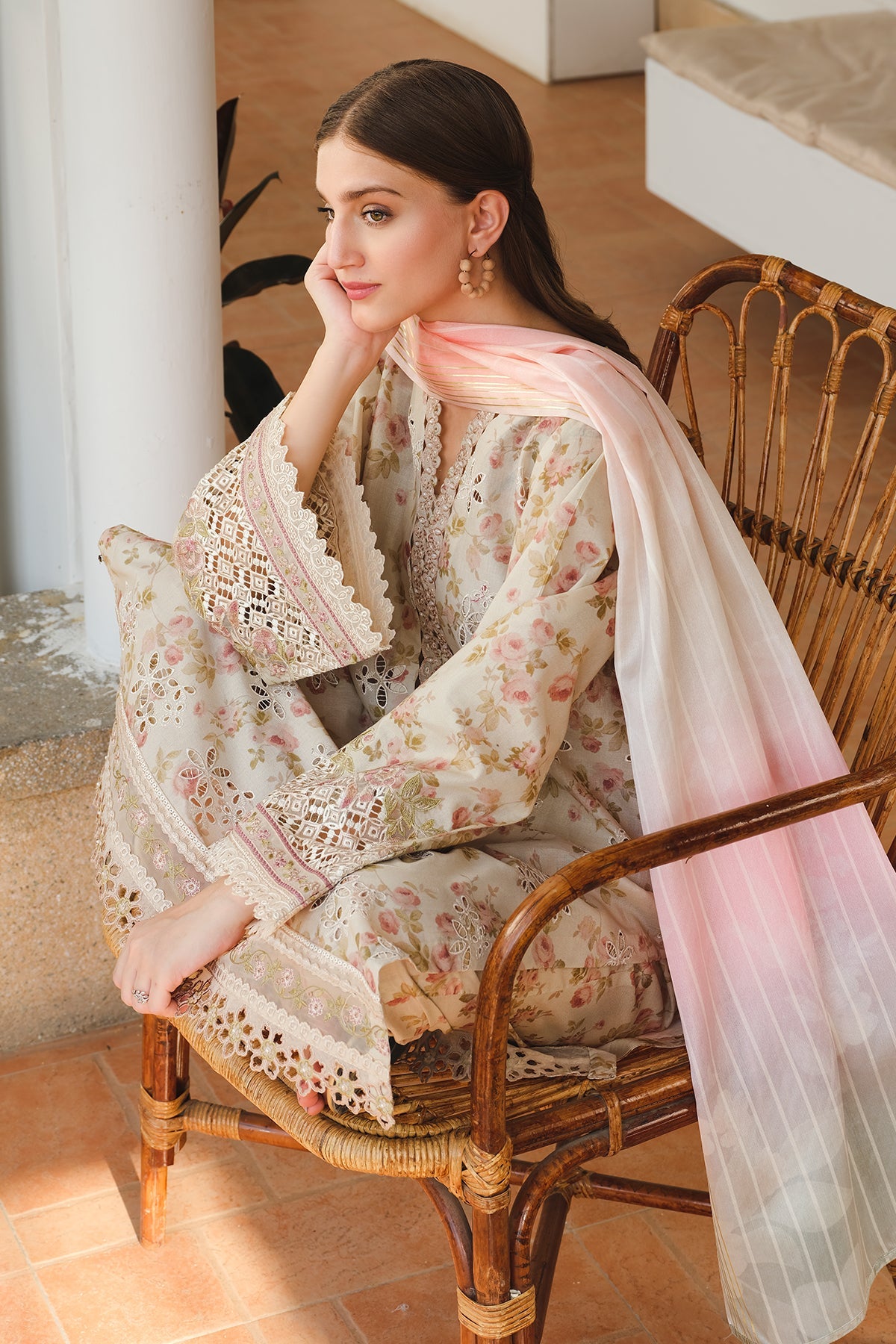 EMBROIDERED PRINTED LAWN SF-656