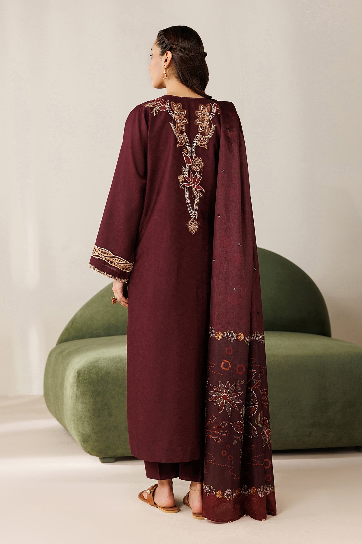 EMBROIDERED JACQUARD PR-1274