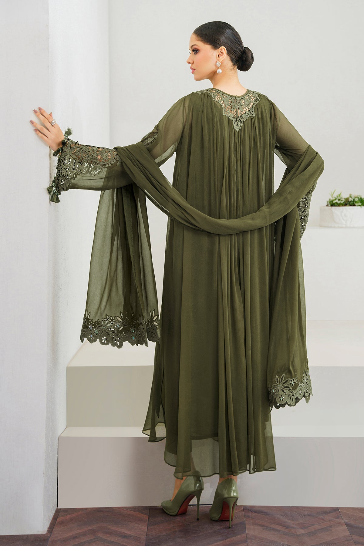 EMBROIDERED CHIFFON PR-902