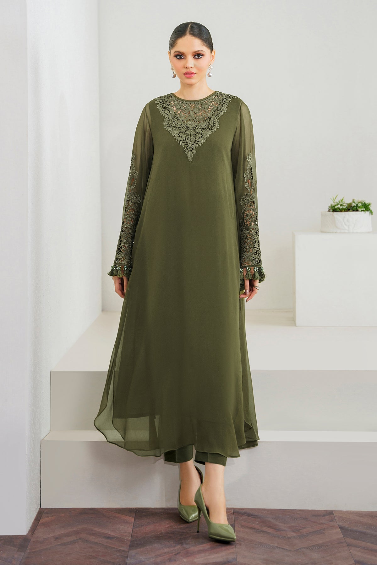 EMBROIDERED CHIFFON PR-902