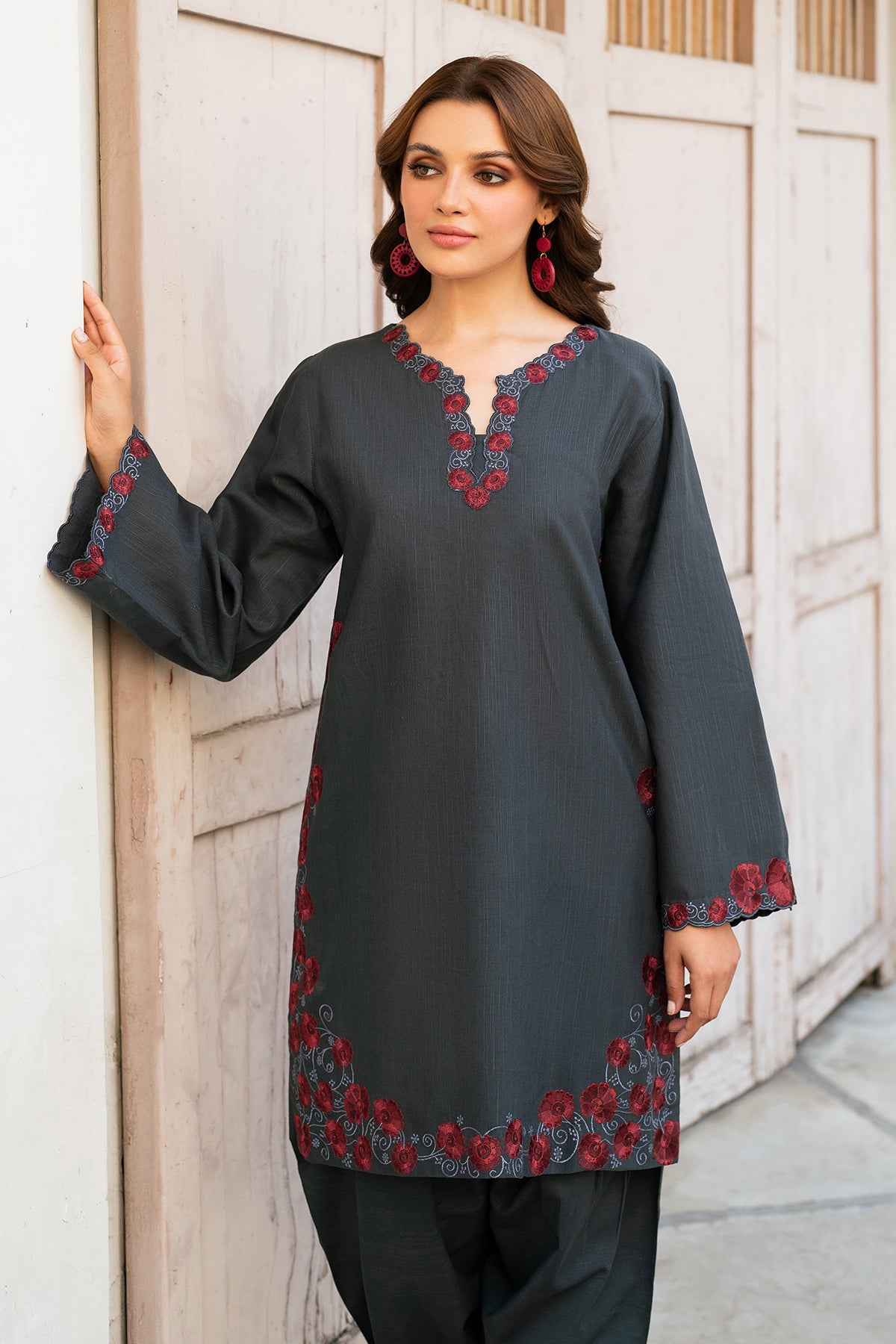 EMBROIDERED KHADDAR PR-1043