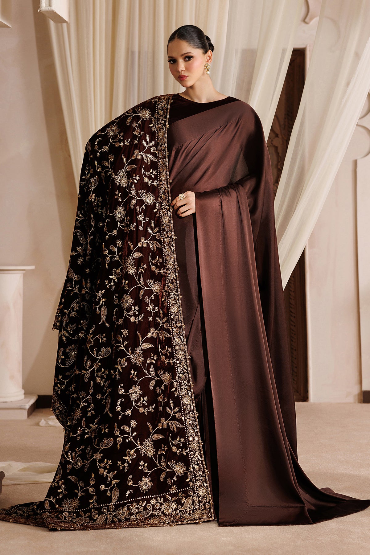 EMBROIDERED VELVET SHAWL VS-72