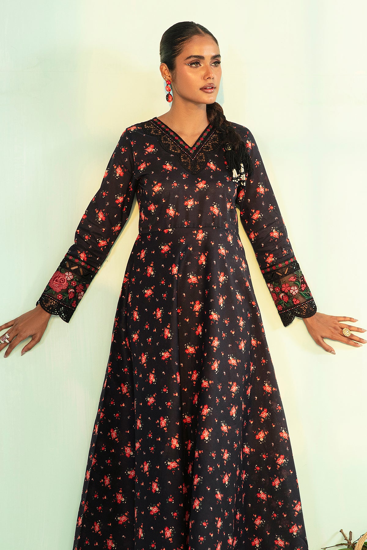 EMBROIDERED LAWN PR-836