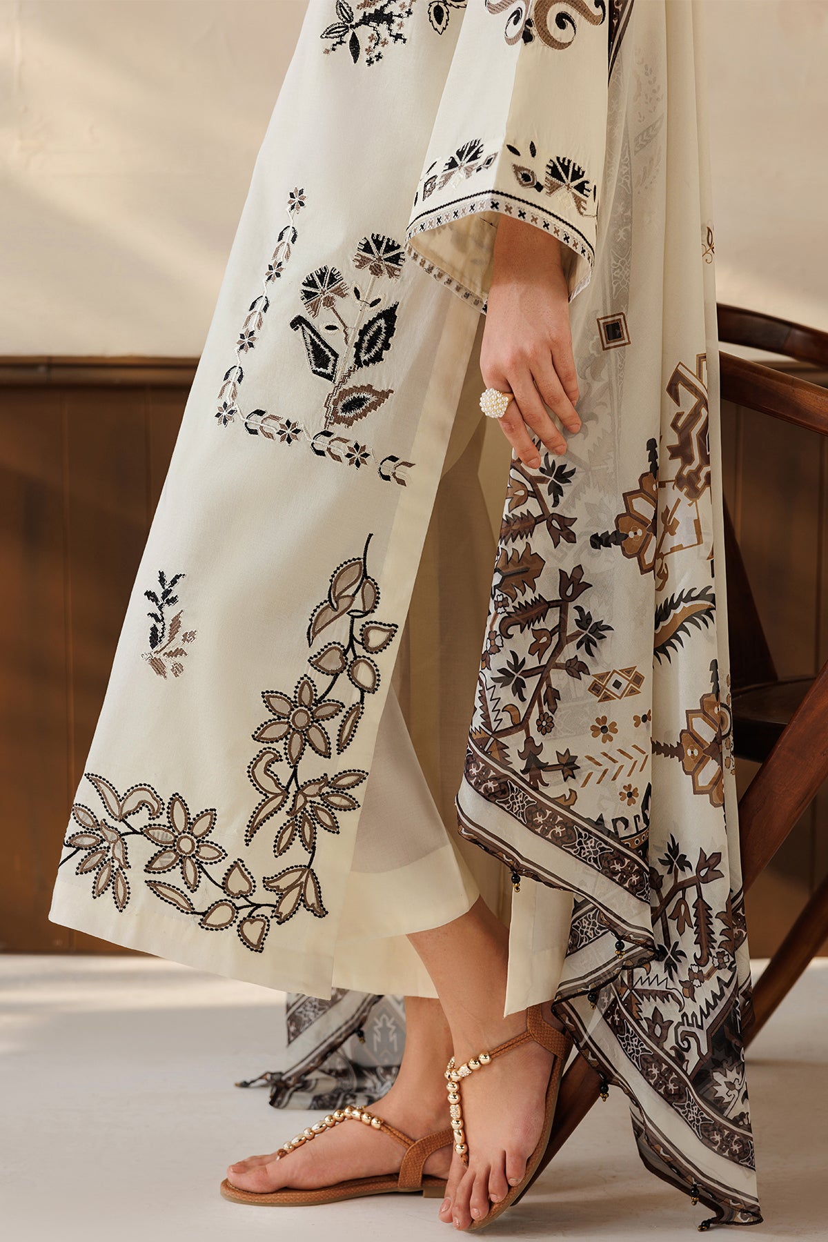 EMBROIDERED SELF JAQUARD SF-4504